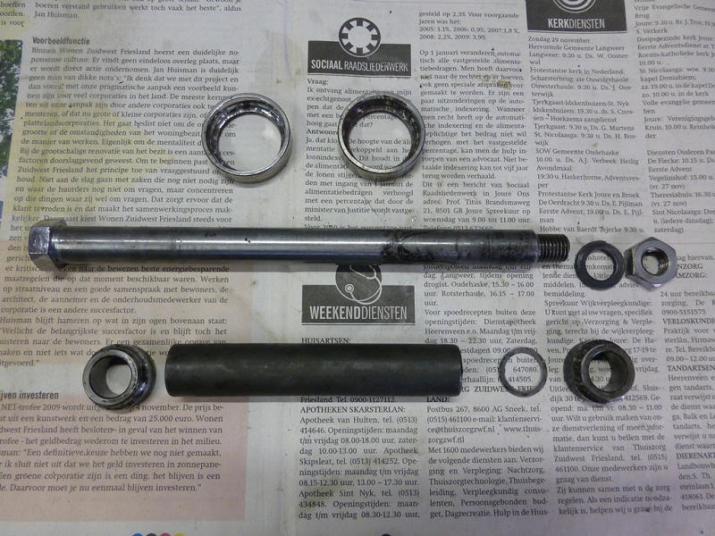 Imme swingarm bearing - worn original bearing set