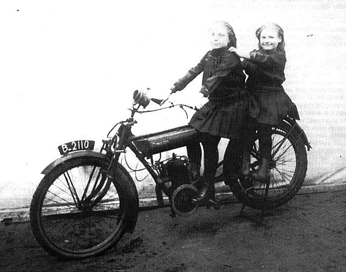 Historic picture of an Omega motorcycle in Friesland, Netherlands