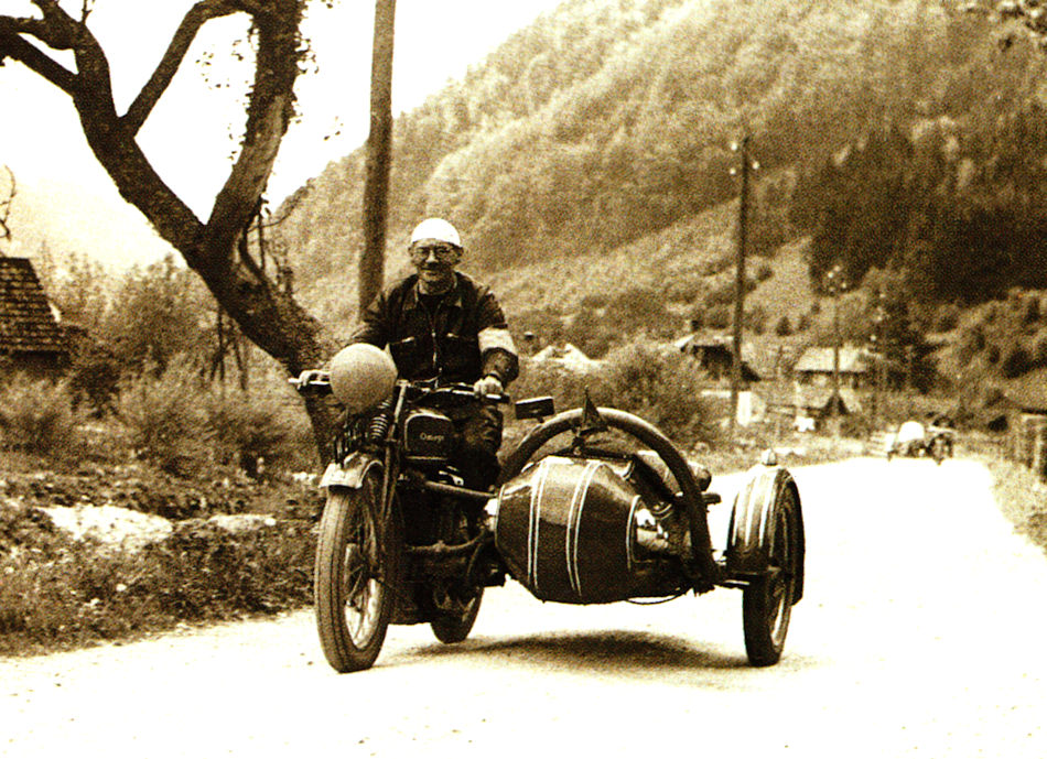 Austro Omega Sidecar combination