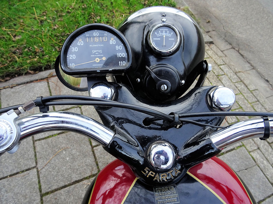 Smiths snelheidsmeter op Sparta Villiers 200cc 1950