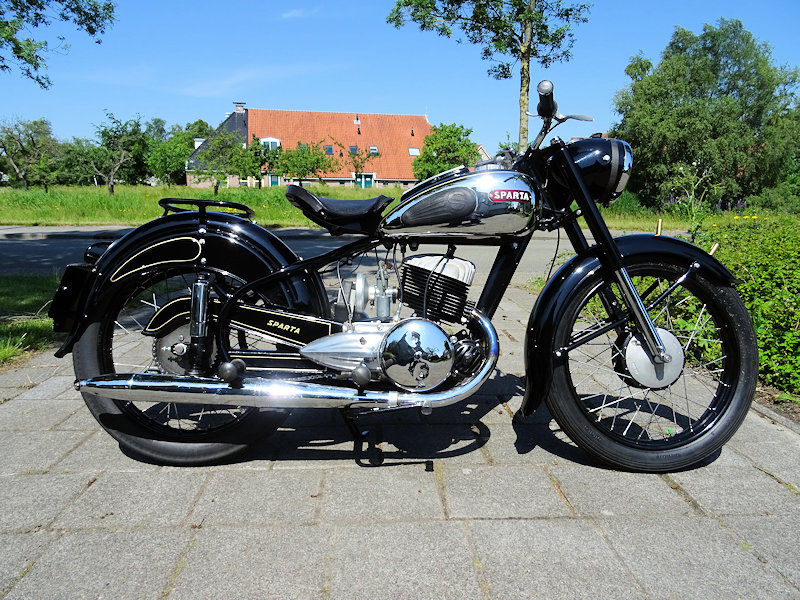 Sparta NL250 Victoria 1954